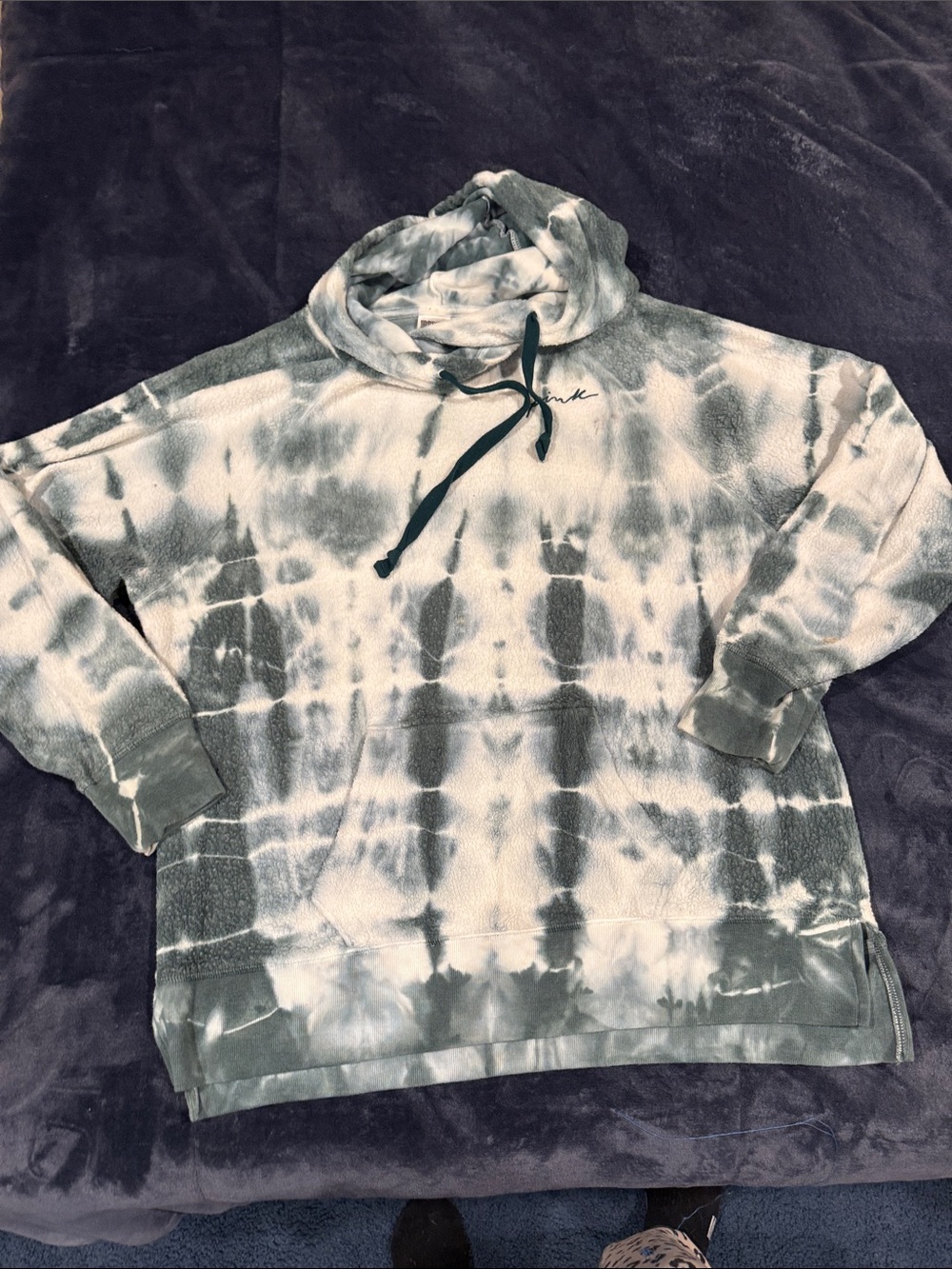 PINK Victoria's Secret Green & White Tie-Dye Hoodie